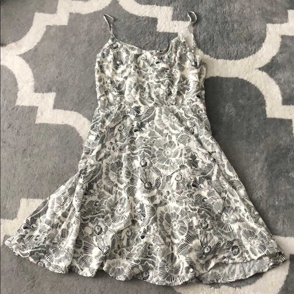 Old navy floral dress